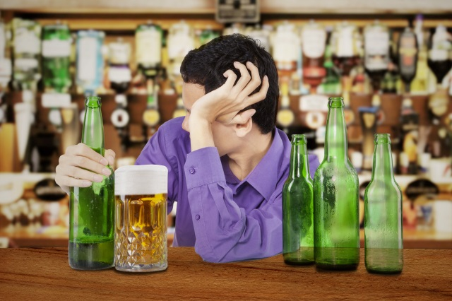 高血壓、喝酒、飲酒、啤酒-康興醫(yī)療器械官網